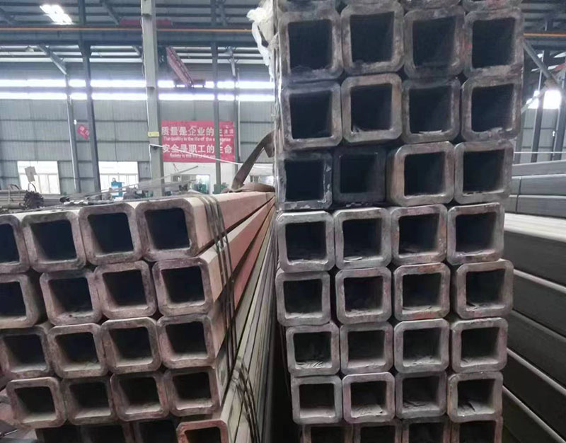 罗庄无缝方管裂缝